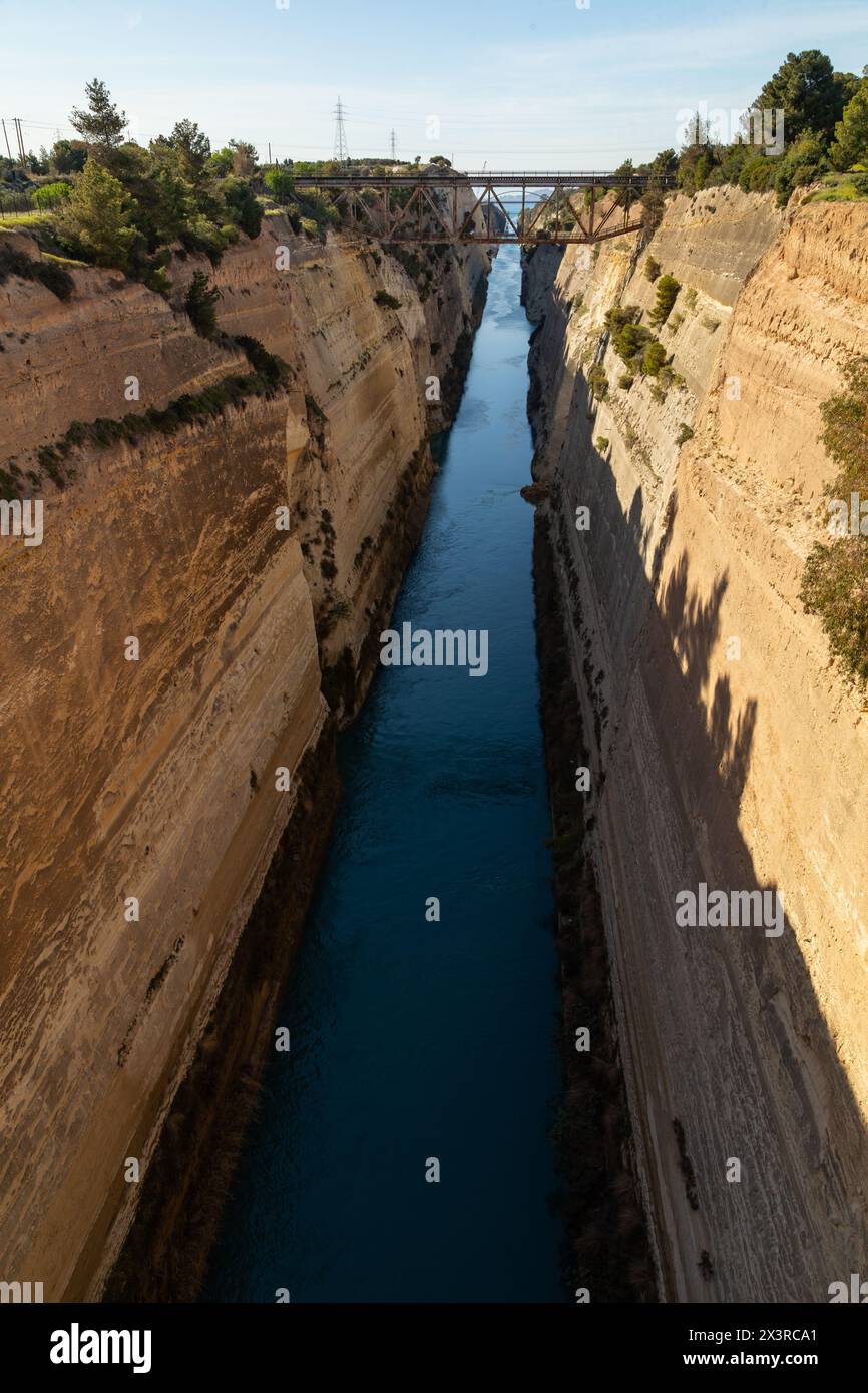 Canal de Corinthe, Corinthe, région du Péloponnèse, Grèce Banque D'Images