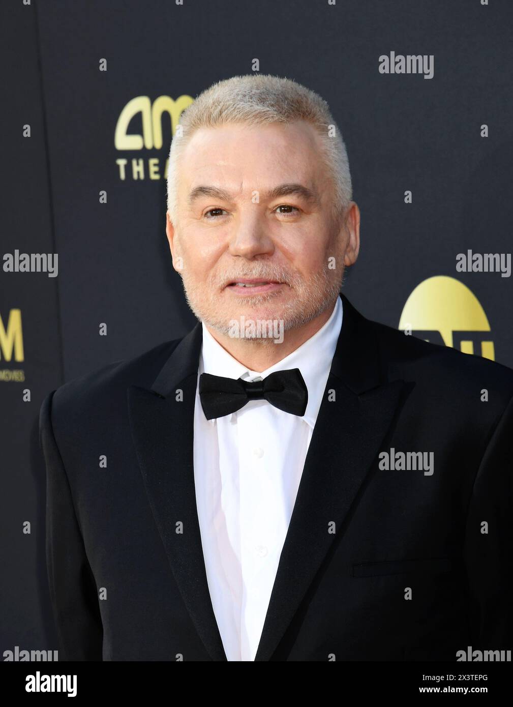 HOLLYWOOD, CALIFORNIE - AVRIL 27 : Mike Myers assiste au 49e Gala AFI Lifetime Achievement Award hommage à Nicole Kidman au Dolby Theatre le 27 avril 2024 à Hollywood, Californie. Crédit : Jeffrey Mayer / MediaPunch Banque D'Images