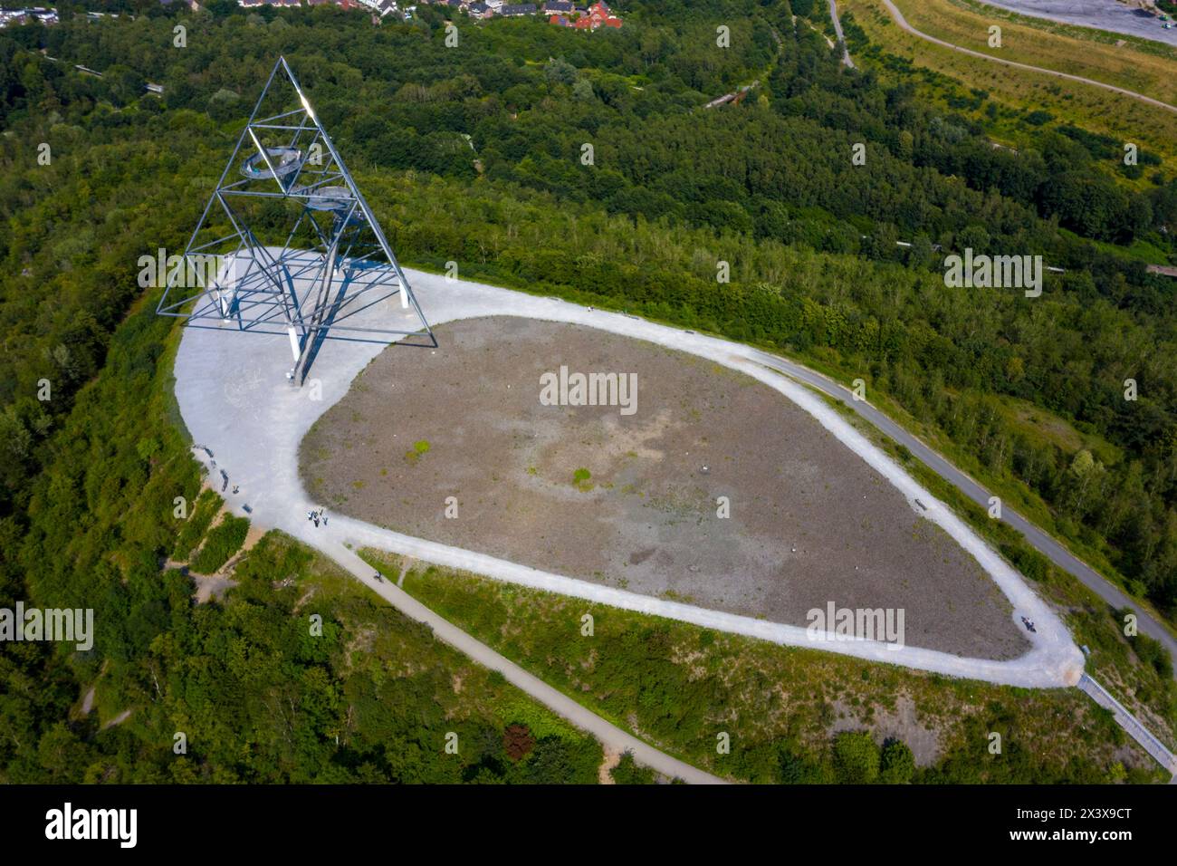 Allemagne, région de la Ruhr, Rhénanie-du-Nord-Westphalie, Bottrop, tétraèdre sur la décharge Beckstraße Banque D'Images