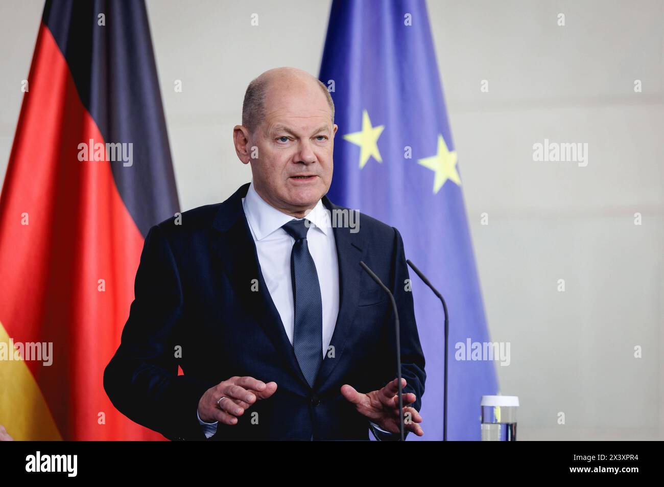 OLAF Scholz, Bundeskanzler, aufgenommen waehrend Pressekonferenz à Berlin, 29.04.2024. Berlin Deutschland *** Olaf Scholz, chancelier fédéral, enregistré lors d'une conférence de presse à Berlin, 29 04 2024 Berlin Allemagne Copyright : xJulianexSonntagxphotothek.dex Banque D'Images