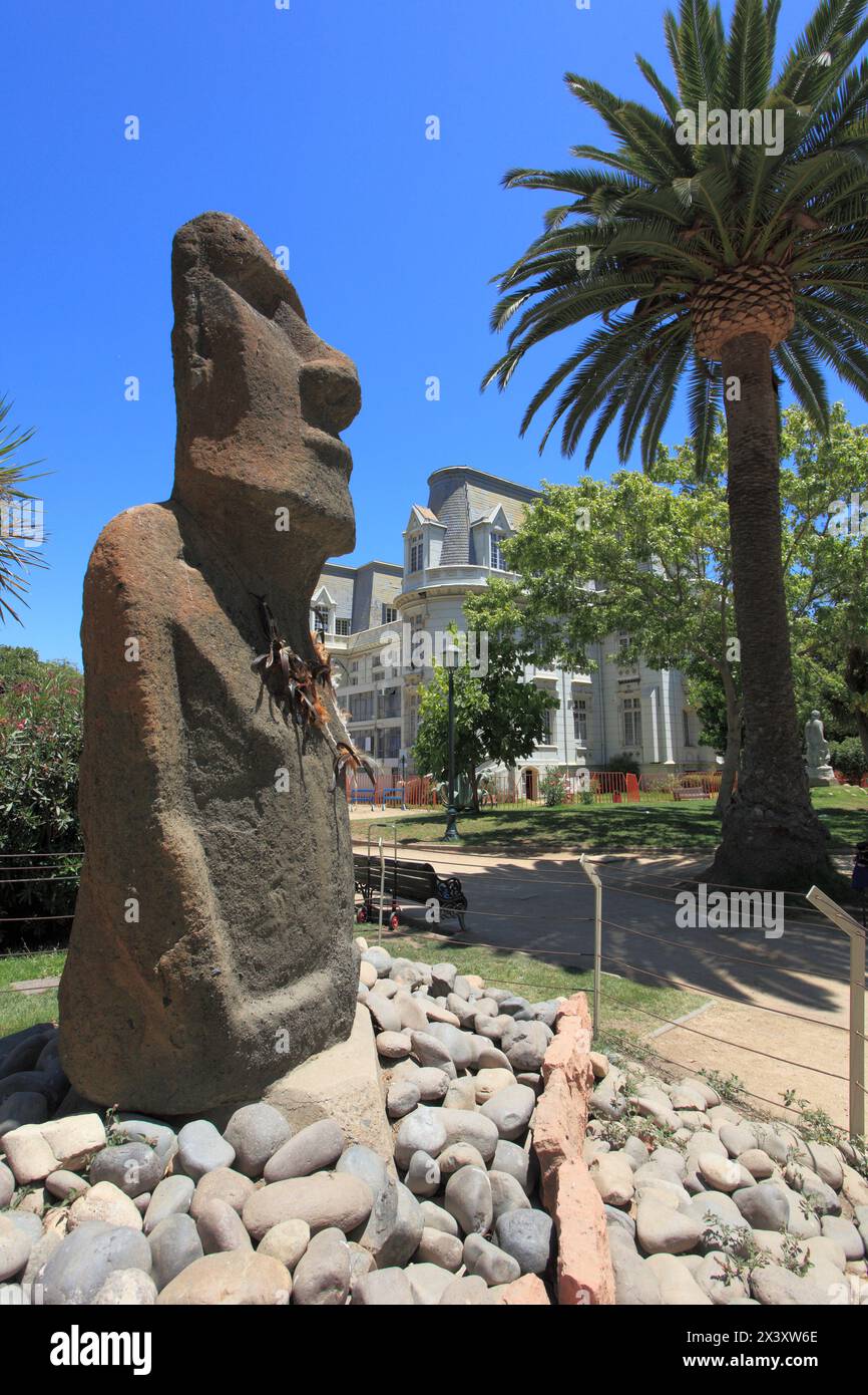 Chili, Viña del Mar, l'île de l'Est, la sculpture moai Banque D'Images