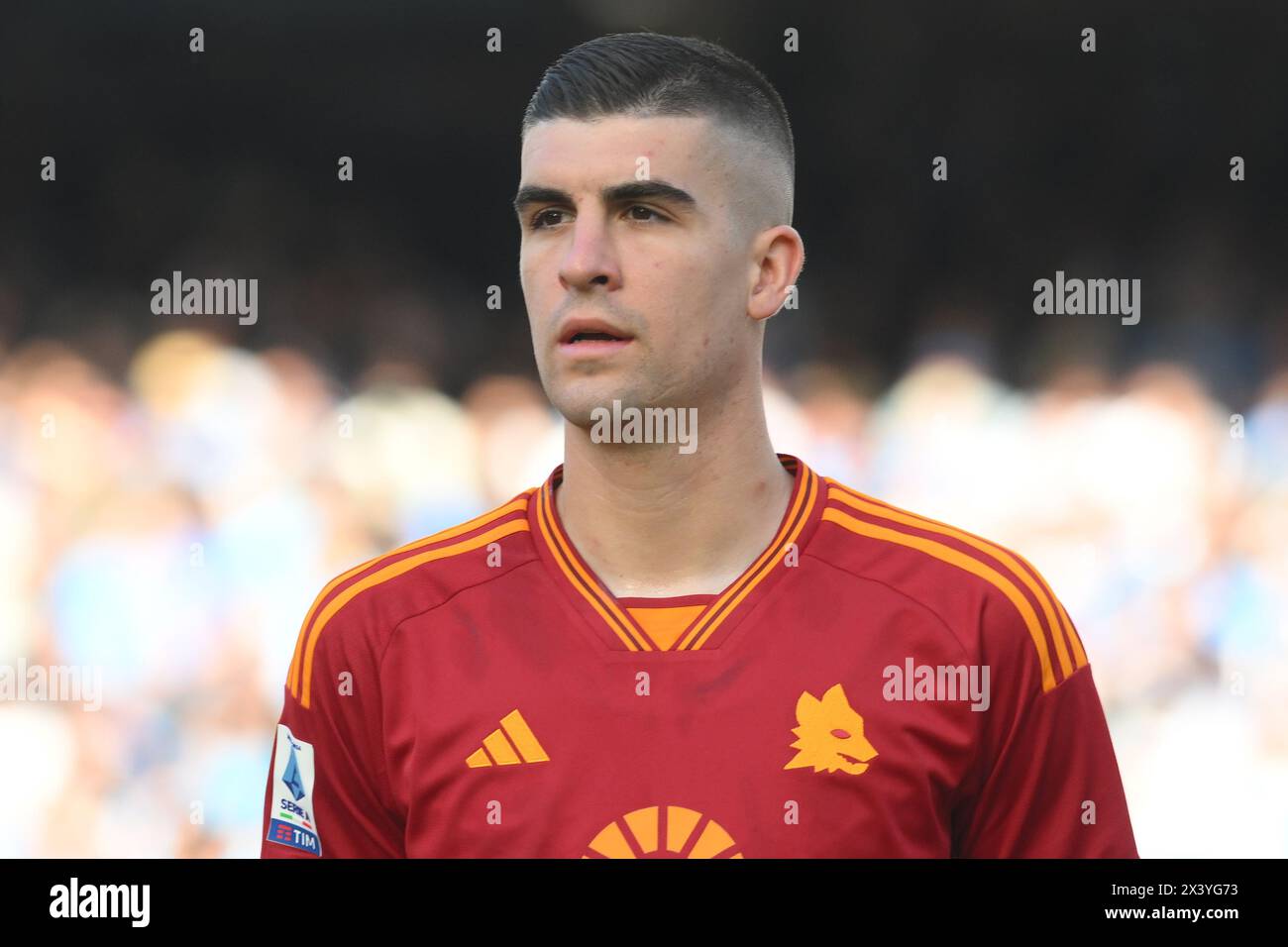 Naples, Italie. 28 avril 2024. Lorenzo Pellegrini de l'AS Roma regarde lors du match de Serie A entre SSC Napoli vs AS Roma au stade Diego Armando Maradona le 28 avril 2024 à Naples, italie score final 2-2 (crédit image : © Agostino Gemito/Pacific Press via ZUMA Press Wire) USAGE ÉDITORIAL SEULEMENT! Non destiné à UN USAGE commercial ! Banque D'Images