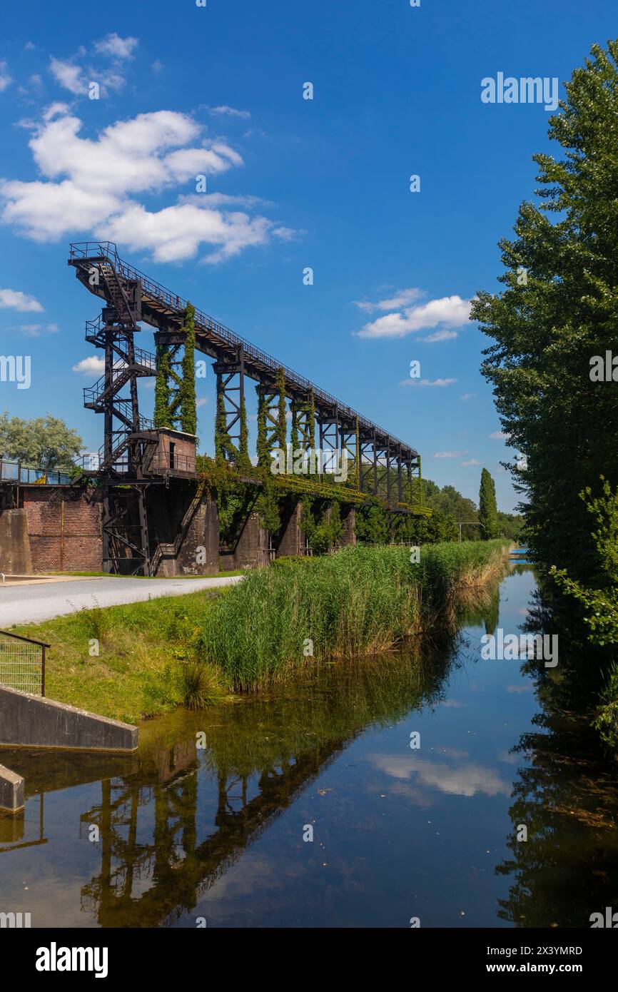 Europe, Allemagne. Rhénanie-du-Nord-Westphalie. Duisburg. Parc paysager Duisburg Nord : Landschaftspark Duisburg-Nord, construit sur une friche industrielle Banque D'Images