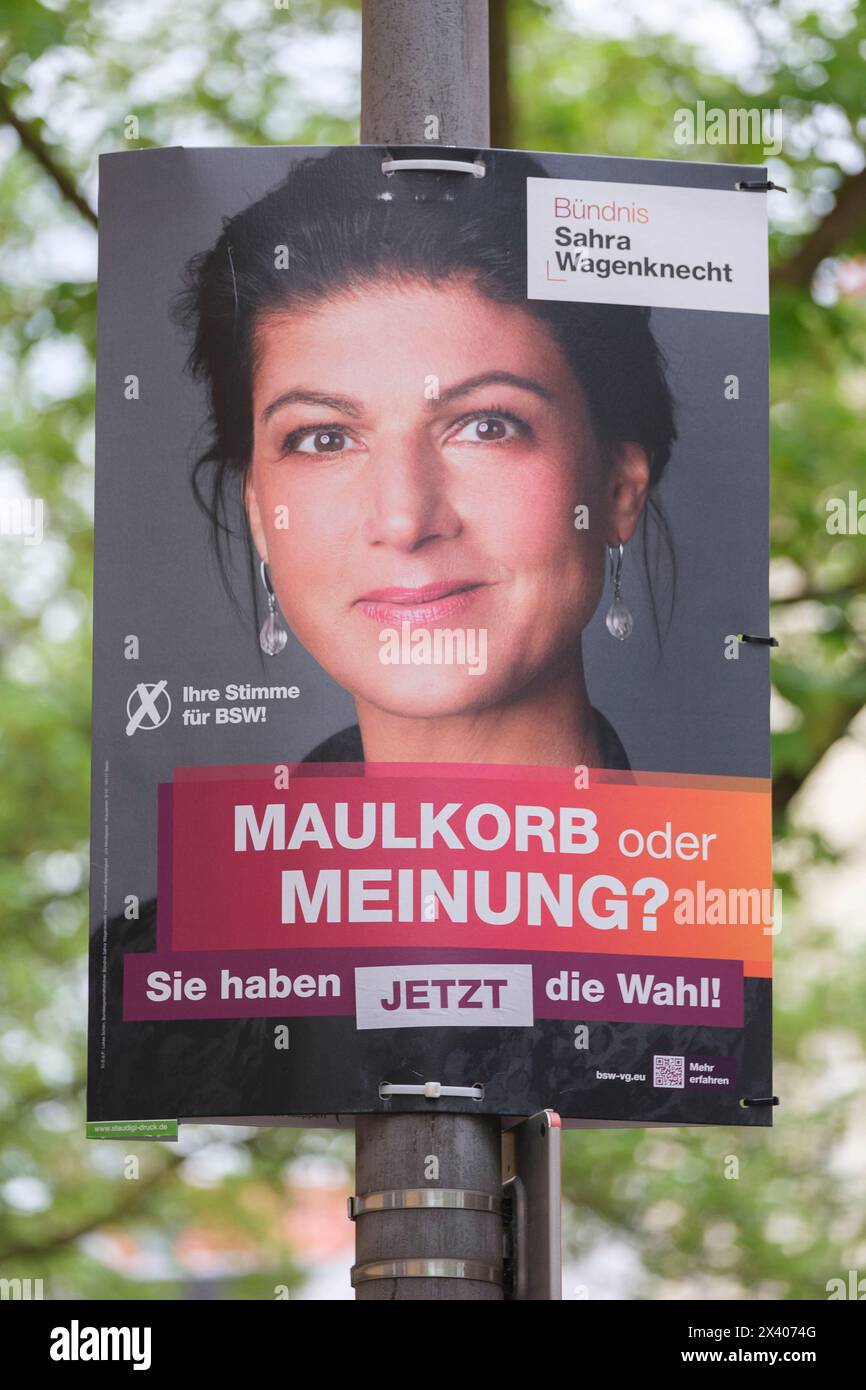 Affiche électorale de l'Alliance Sarah Wagenknecht pour les élections européennes du 9 juin 2024 dans le district Nippes de Cologne Banque D'Images