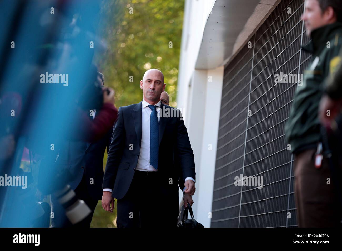 Madrid, Espagne ; 29.04.2024.- L'ancien président de la Fédération royale espagnole de football (RFEF) Luis Rubiales a témoigné devant le juge enquêtant sur ses allégations d'irrégularités à la tête du football espagnol. L’un des principaux points de l’interrogatoire est sa décision de vendre la Super Coupe d’Espagne à la dictature saoudienne, qui comprenait une commission de 24 millions pour le joueur du Barça Gerard Piqué. Photo : Juan Carlos Rojas Banque D'Images