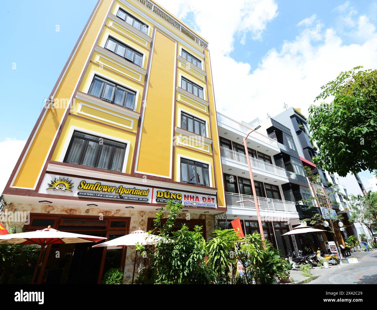 Immeubles d'appartements dans Da Nang, Vietnam. Banque D'Images