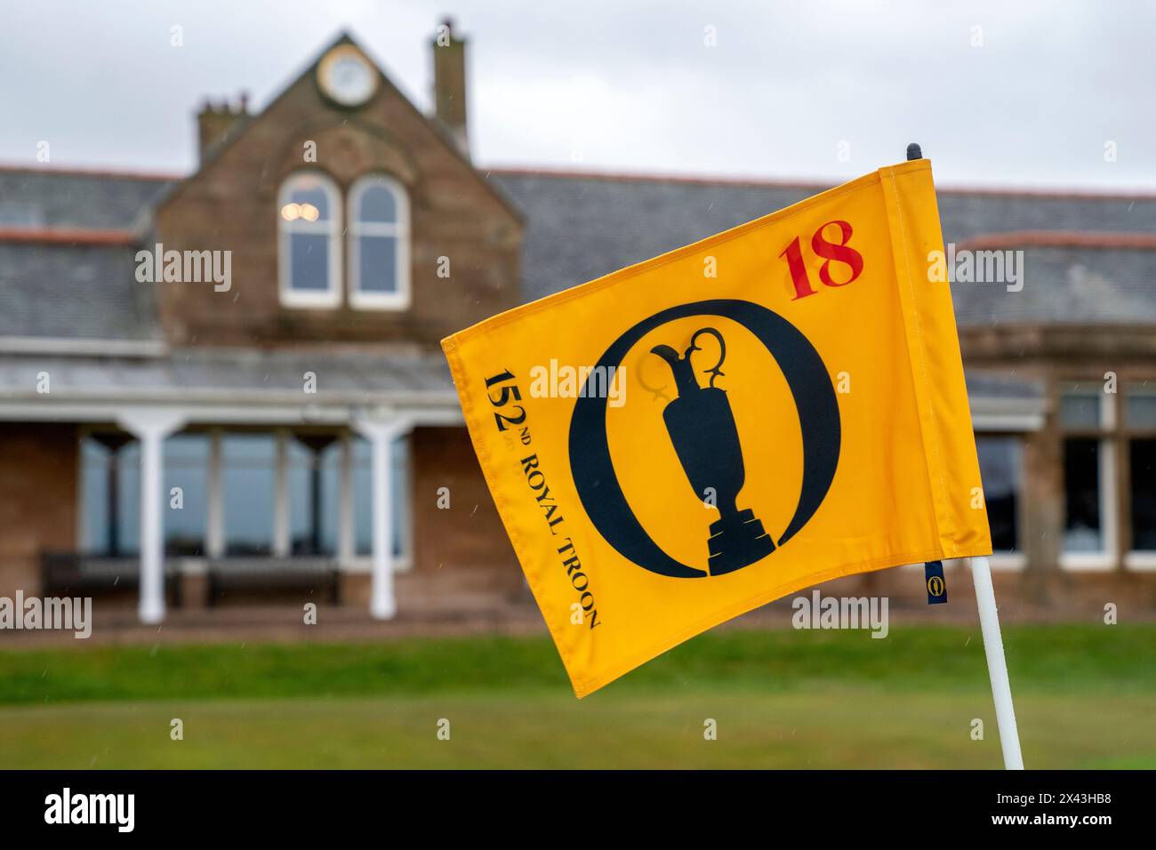 Le 18e drapeau vert lors de la 152e Journée Open Media au Royal Troon Golf Club, South Ayrshire. Date de la photo : mardi 30 avril 2024. Banque D'Images