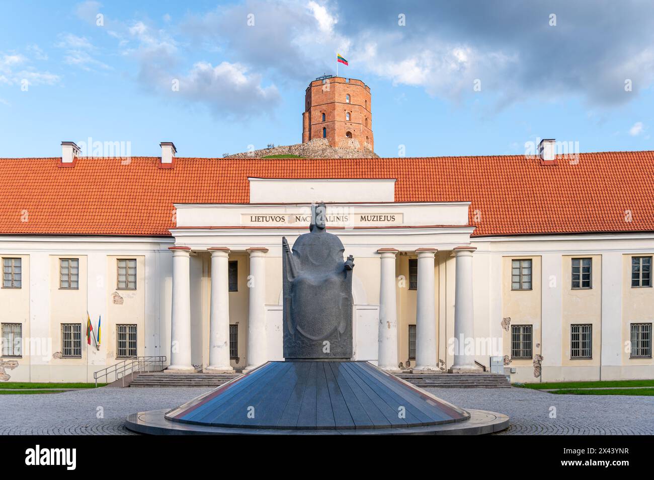 Statue du roi Mindaugas, Vilnius, Lituanie Banque D'Images
