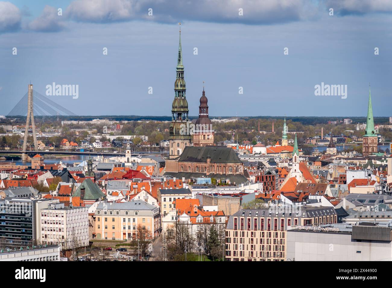 La vue depuis la plate-forme d'observation de l'Académie lettone des sciences, Riga, Lettonie Banque D'Images