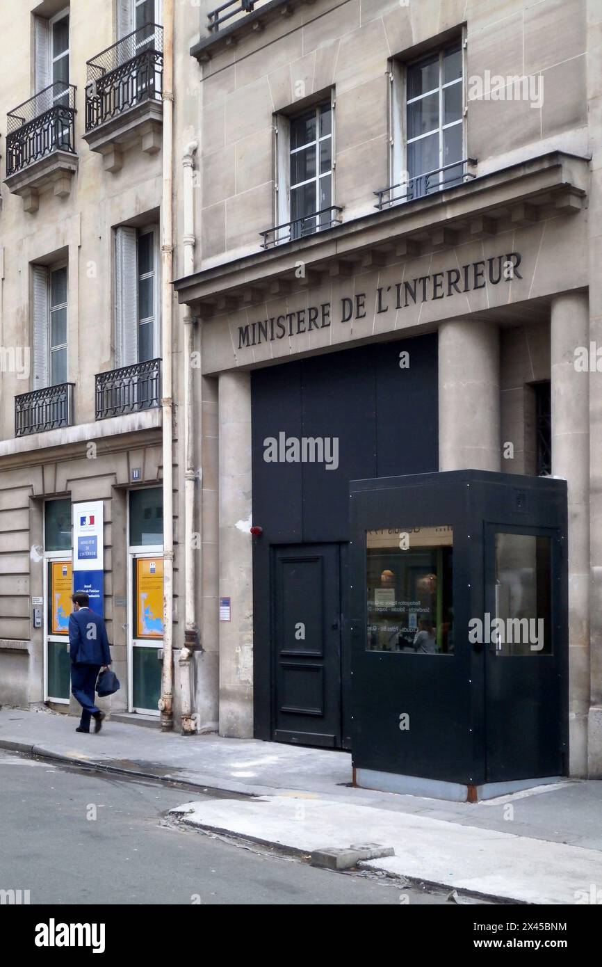 Paris, France - 05 octobre 2017 : extérieur du Ministère de l'intérieur dans le 8ème arrondissement de Paris. En France est Banque D'Images