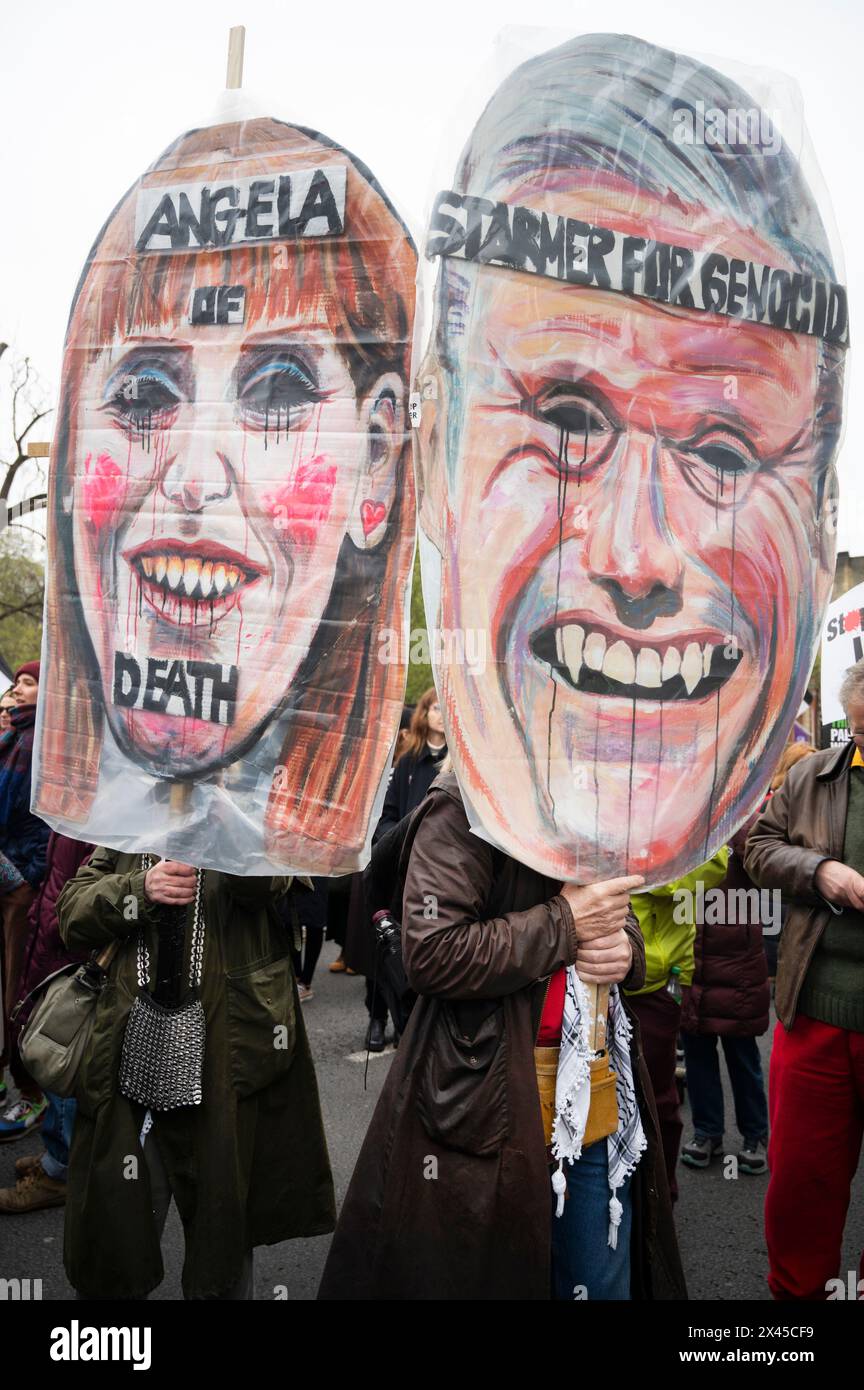 Le 27 avril, des milliers de personnes, dont beaucoup sont juives, se sont rassemblées sur la place du Parlement pour marcher vers Hyde Park, protestant contre le bombardement israélien de Gaza. Banque D'Images