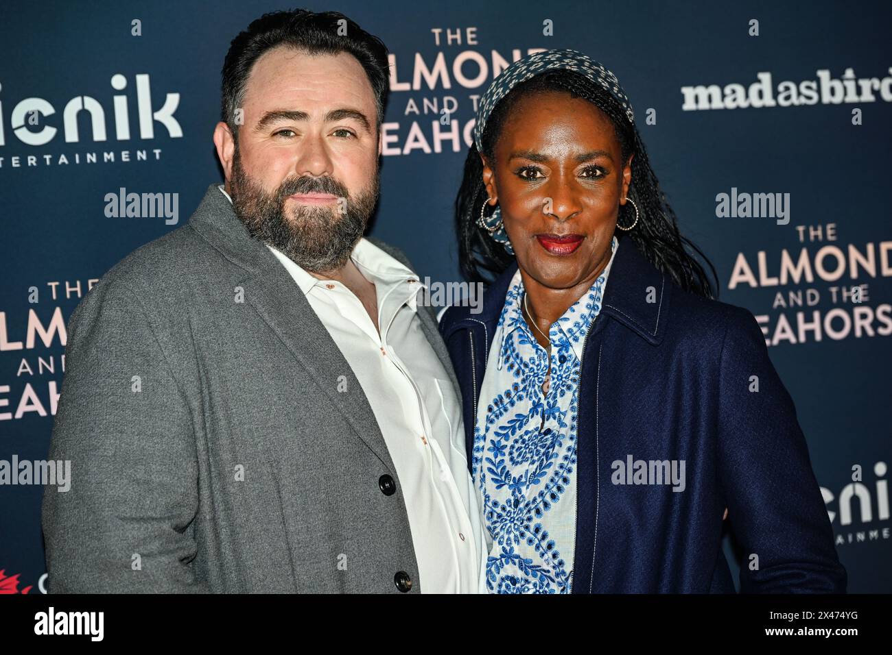 LONDRES, ANGLETERRE - AVRIL 30 : Celyn Jones et Jacqueline Boatswain assistent à la première britannique de 'The Almond and the Seahorse' au vue West End le 30 avril 2024 à Londres, en Angleterre. Banque D'Images