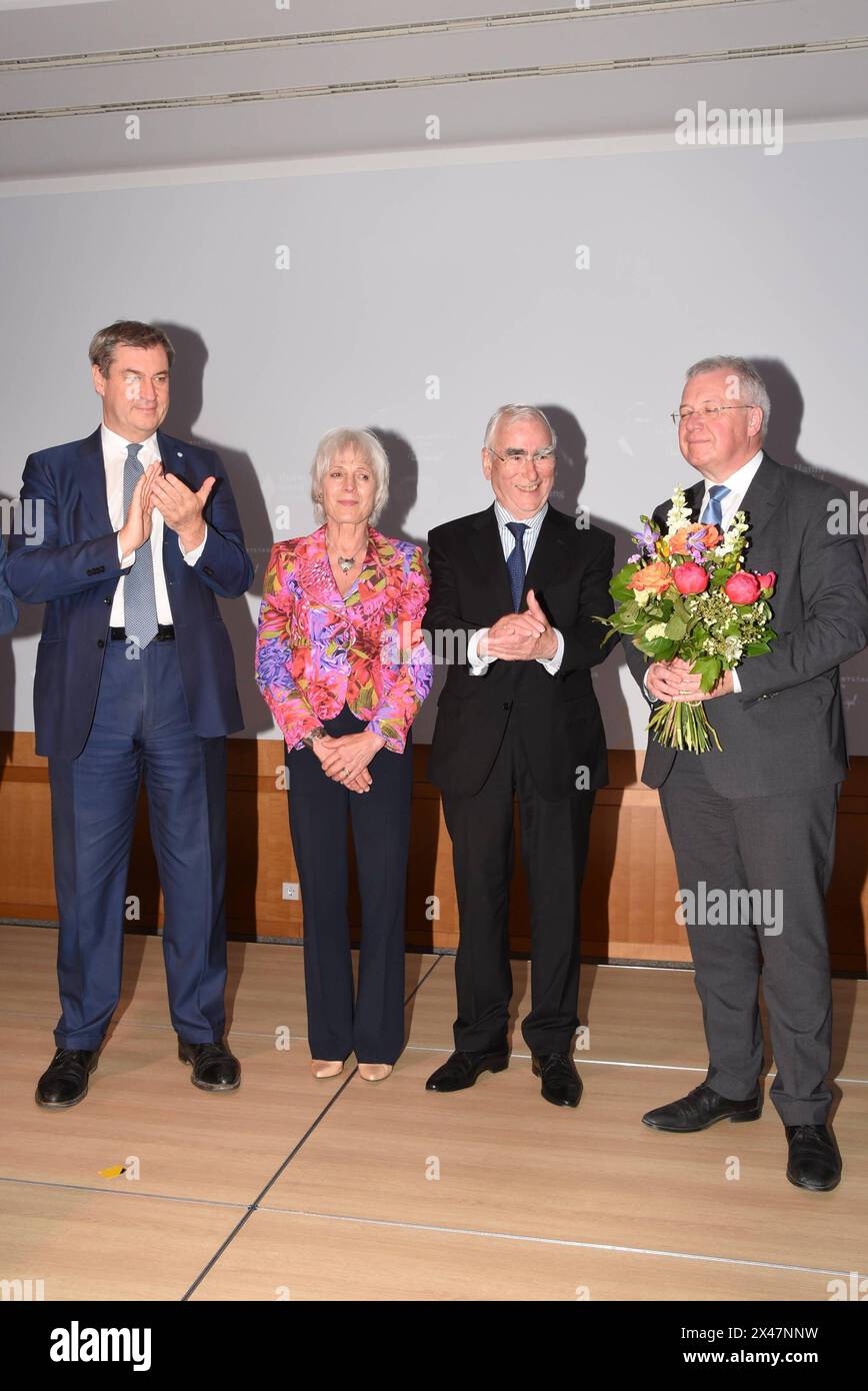 Dr Markus Soeder Ministerpraesident Dr Irene Epple-Waigl Dr Theo Waigel des CSU-Ehrenvorsitzenden - Bundesminister A.D. Markus Ferber, MdEP, Muenchen 30.04.2024 Hanns-Seidel-Stiftung Festakt zum 85 Geburtstag von Dr. Theo Waigel des CSU-Ehrenvorsitzenden - Bundesminister A.D. - Muenchen *** Dr Markus Soeder Ministerpraesident Dr Irene Epple Waigl Dr Theo Waigel de la CSU Président honoraire Ministre fédéral a d Markus Ferber, eurodéputé, Munich 30 04 2024 Fondation Hanns Seidel cérémonie pour le 85e anniversaire du Dr Theo Waigel du Président honoraire de la CSU Ministre fédéral a d Munich Banque D'Images