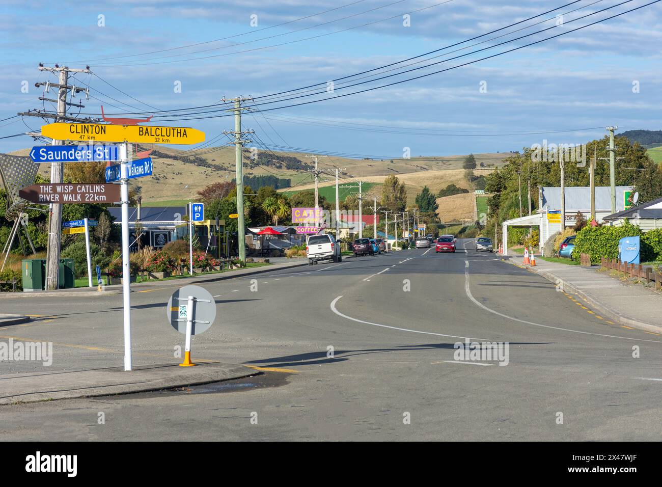 Centre-ville, main Street, Owaka, la côte des Catlins, Otago, nouvelle-Zélande Banque D'Images