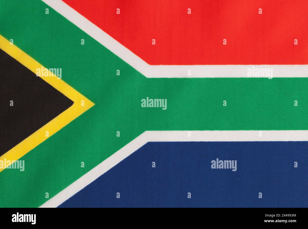 FSouth African Flag découpé sur blanc. Banque D'Images