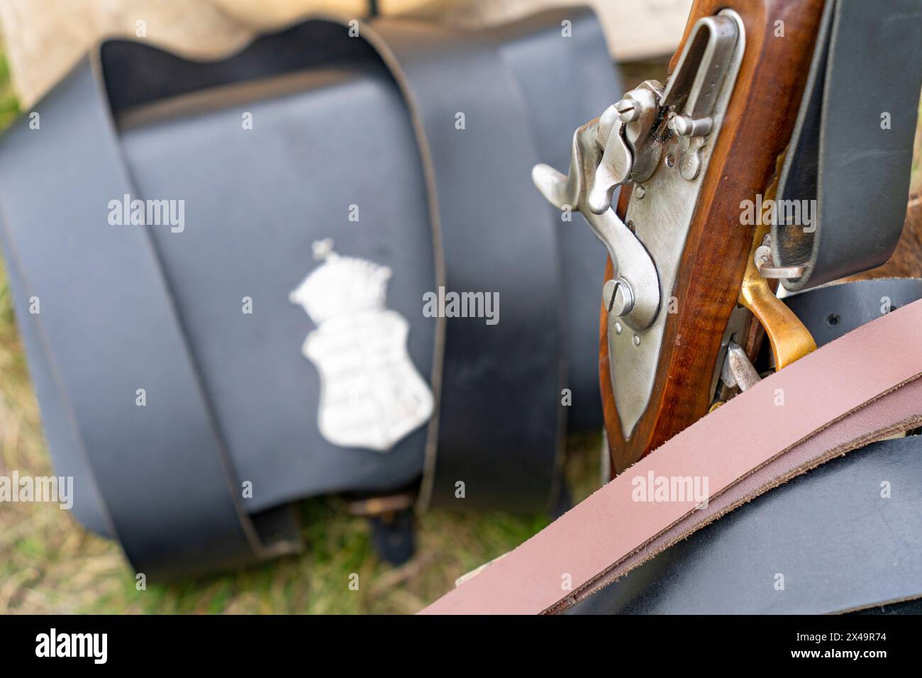 mécanisme de tir de fusil du xixe siècle et sac de munitions Banque D'Images