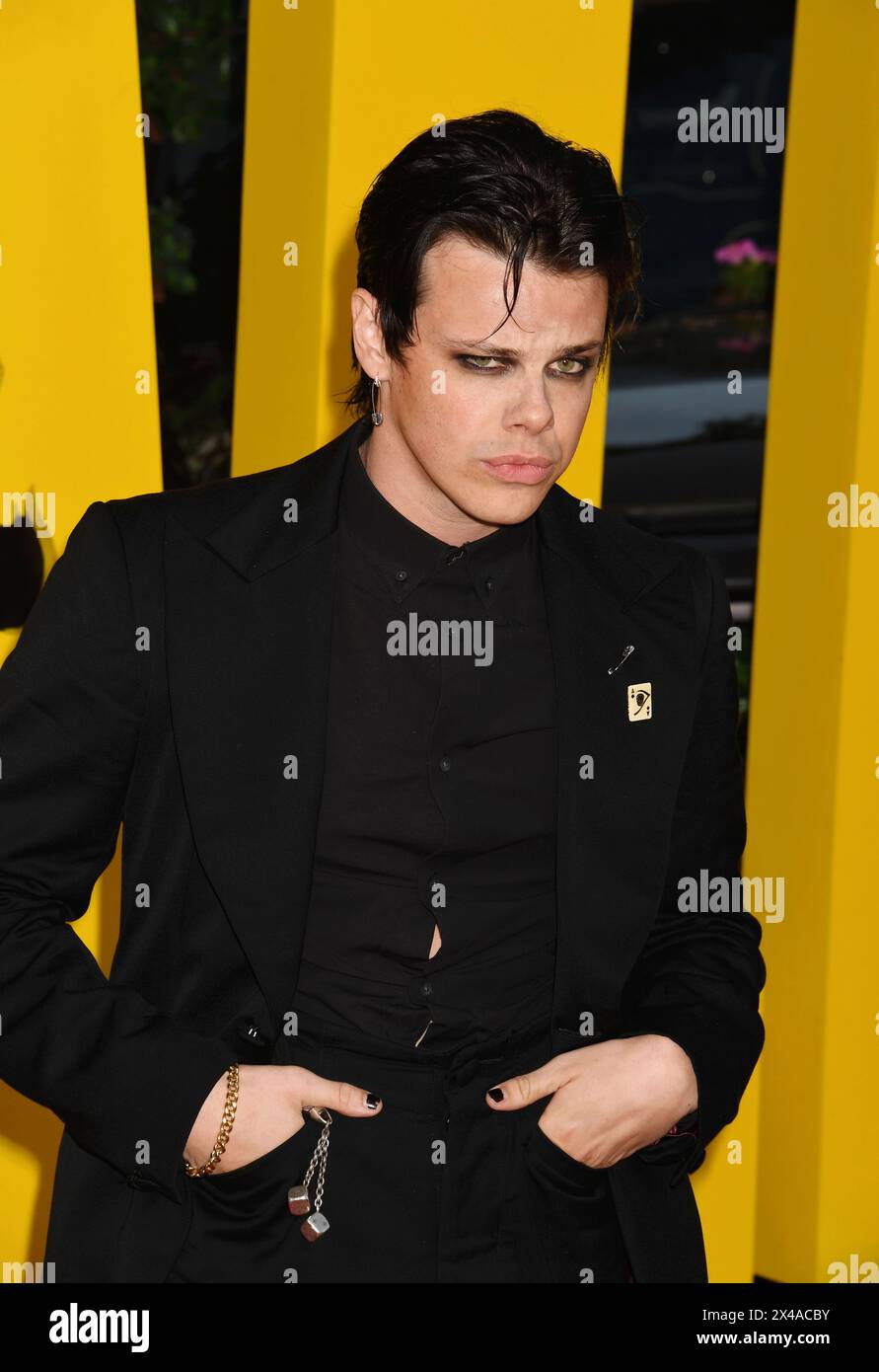 HOLLYWOOD, CALIFORNIE - AVRIL 30 : YUNGBLUD assiste à la première de Universal Pictures 'The Fall Guy' à Los Angeles au Dolby Theatre le 30 avril 2024 à Hollywood, Californie. Crédit : Jeffrey Mayer / MediaPunch Banque D'Images