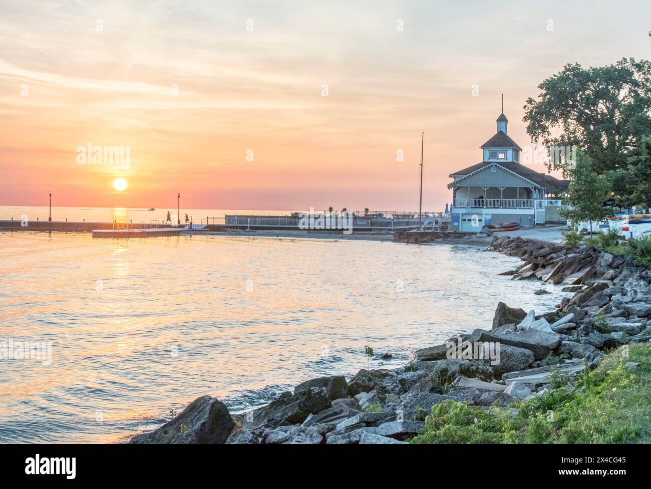 USA, Ohio, Lakeside Sunrise Banque D'Images