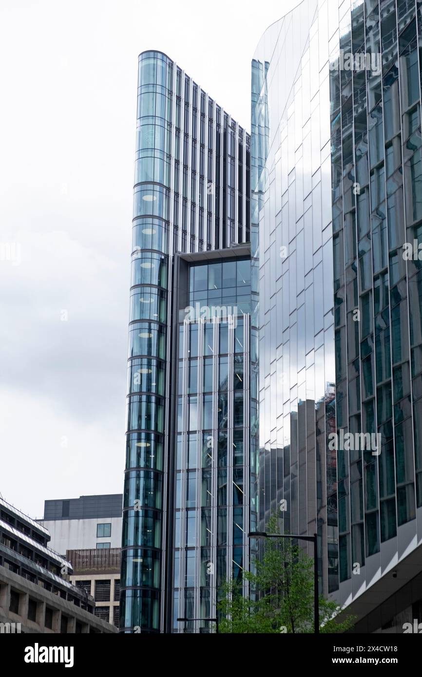 Vue verticale de l'extérieur de l'immeuble de bureaux Deloitte HQ au 1 New Street Square à côté de Plumtree court Goldman Sachs Londres EC4 Angleterre KATHY DEWITT Banque D'Images