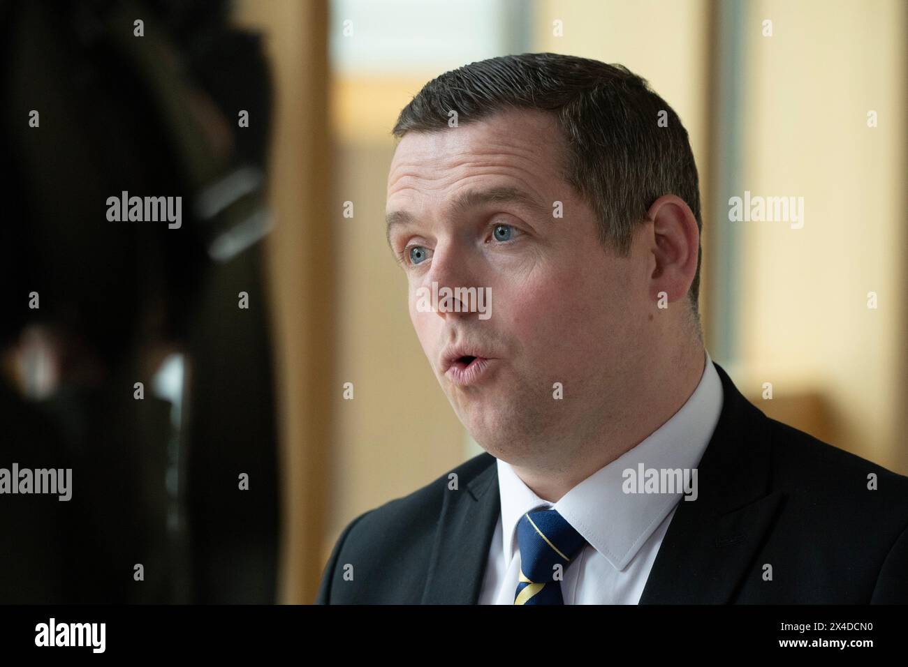 Édimbourg, Écosse, Royaume-Uni. 2 mai 2024. PHOTO : Douglas Ross, chef du parti conservateur écossais, réagit à la nouvelle de la démission de Kate Forbes dans la course au leadership du SNP, laissant actuellement M. Swinney le seul candidat pour le prochain leader du SNP. Crédit : Colin d Fisher crédit : Colin Fisher/Alamy Live News Banque D'Images