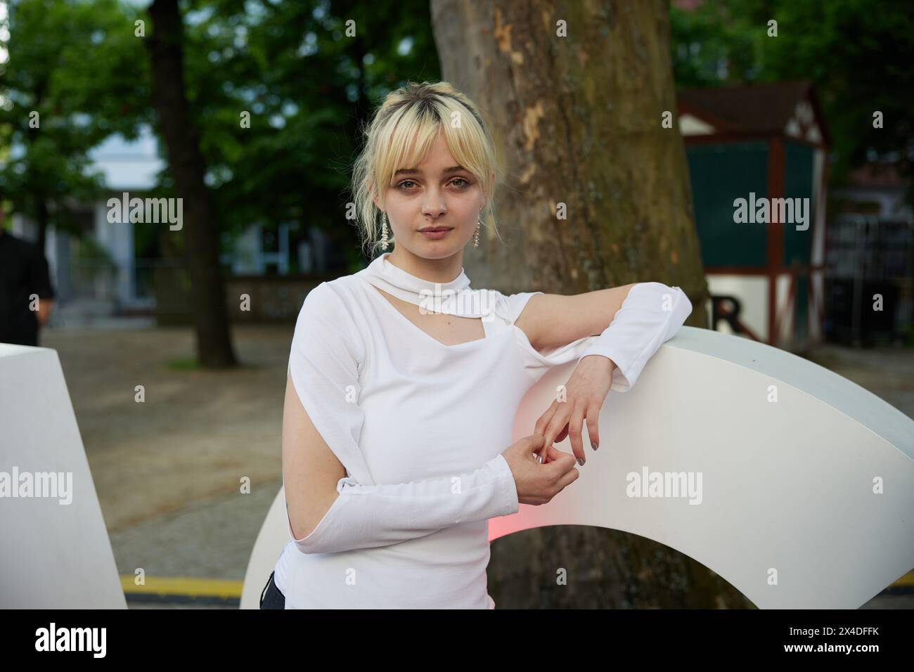 Berlin, Allemagne. 02 mai 2024. L’actrice nominée Maja bons assiste à la cérémonie de remise des New faces Award au Delphi Filmpalast. Crédit : Joerg Carstensen/dpa/Alamy Live News Banque D'Images