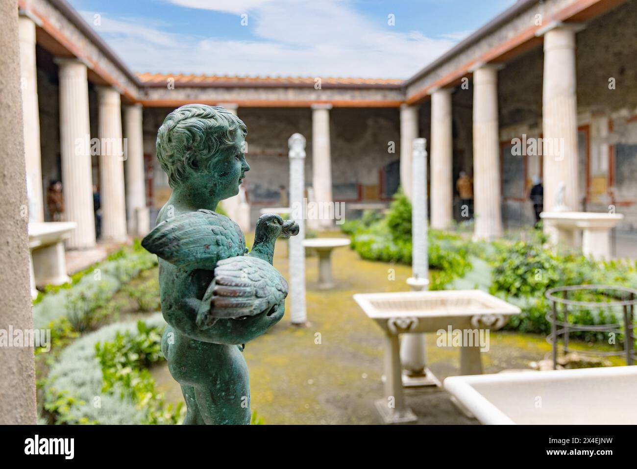 Jardin de Pompéi ; un jardin romain conservé dans la Casa Vettii (Maison des Vettii) ; après l'éruption du volcan ; Ier siècle après JC, Pompéi Italie Banque D'Images