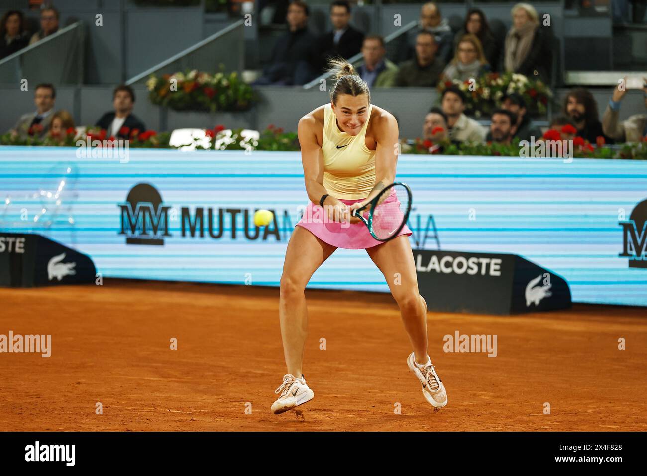 Madrid, Espagne. 2 mai 2024. Aryna Sabalenka (BLR) Tennis : Aryna Sabalenka en demi-finale match contre Elena Rybakina sur les tournois WTA 1000 tournoi Mutua Madrid Open de tennis à la Caja Magica de Madrid, Espagne . Crédit : Mutsu Kawamori/AFLO/Alamy Live News Banque D'Images