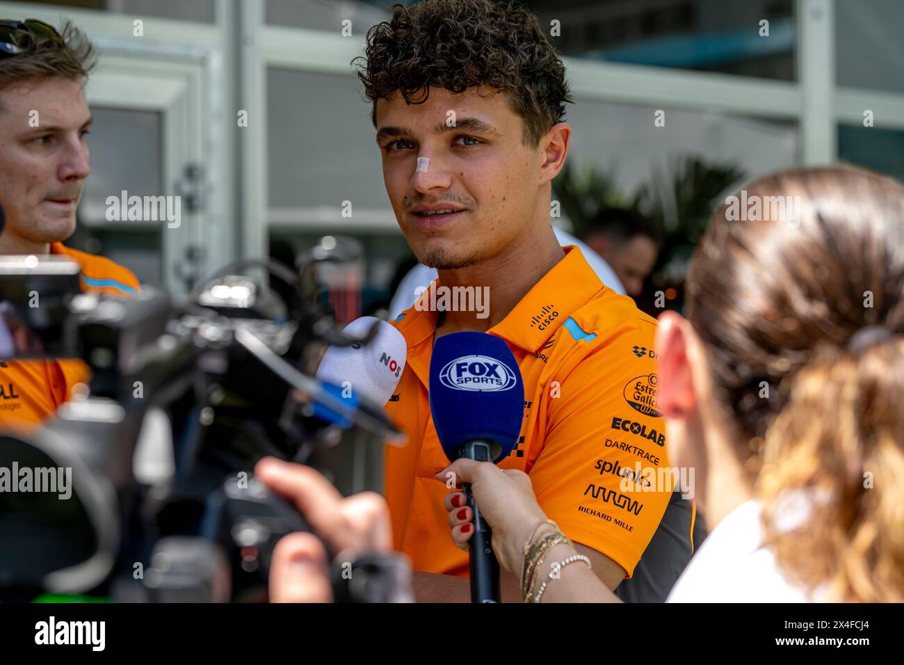 Miami, États-Unis, 02 mai, Lando Norris, du Royaume-Uni, concourt pour McLaren F1. The Build Up, round 06 du championnat de formule 1 2024. Crédit : Michael Potts/Alamy Live News Banque D'Images