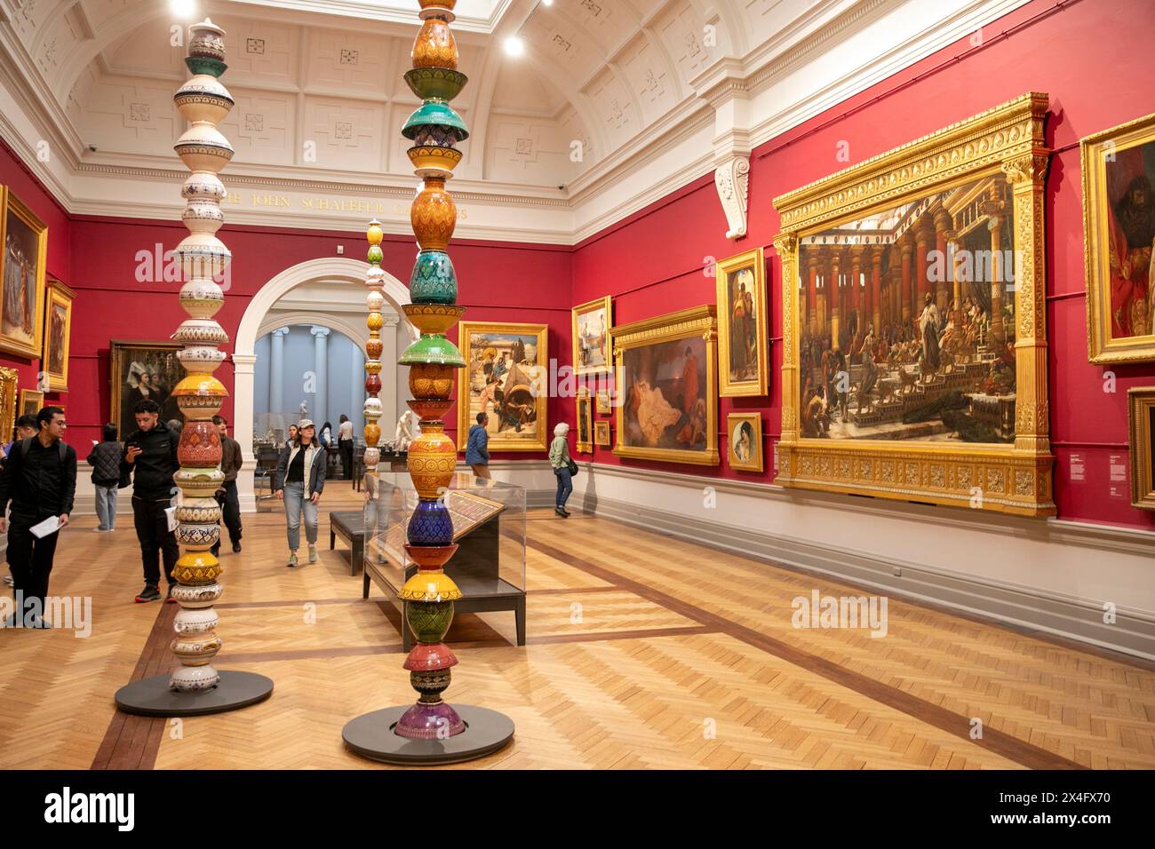 La galerie d'art de Nouvelle-Galles du Sud dans le domaine Sydney et image intérieure des galeries John Schaeffer et peintures d'art exposées, Australie Banque D'Images