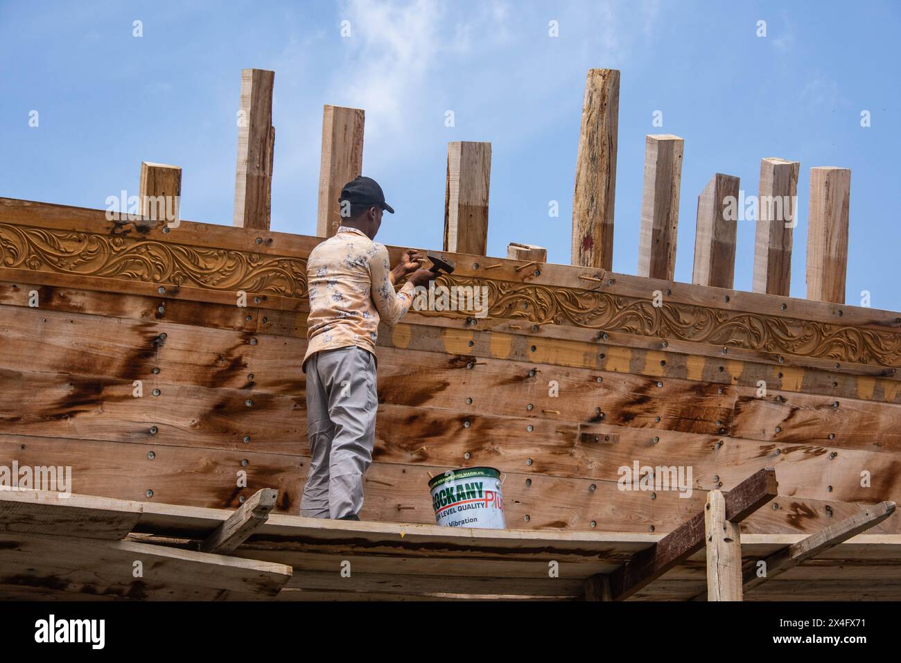 Usine traditionnelle de construction navale de dhow, sur, Ash Sharqiyah, Oman Banque D'Images