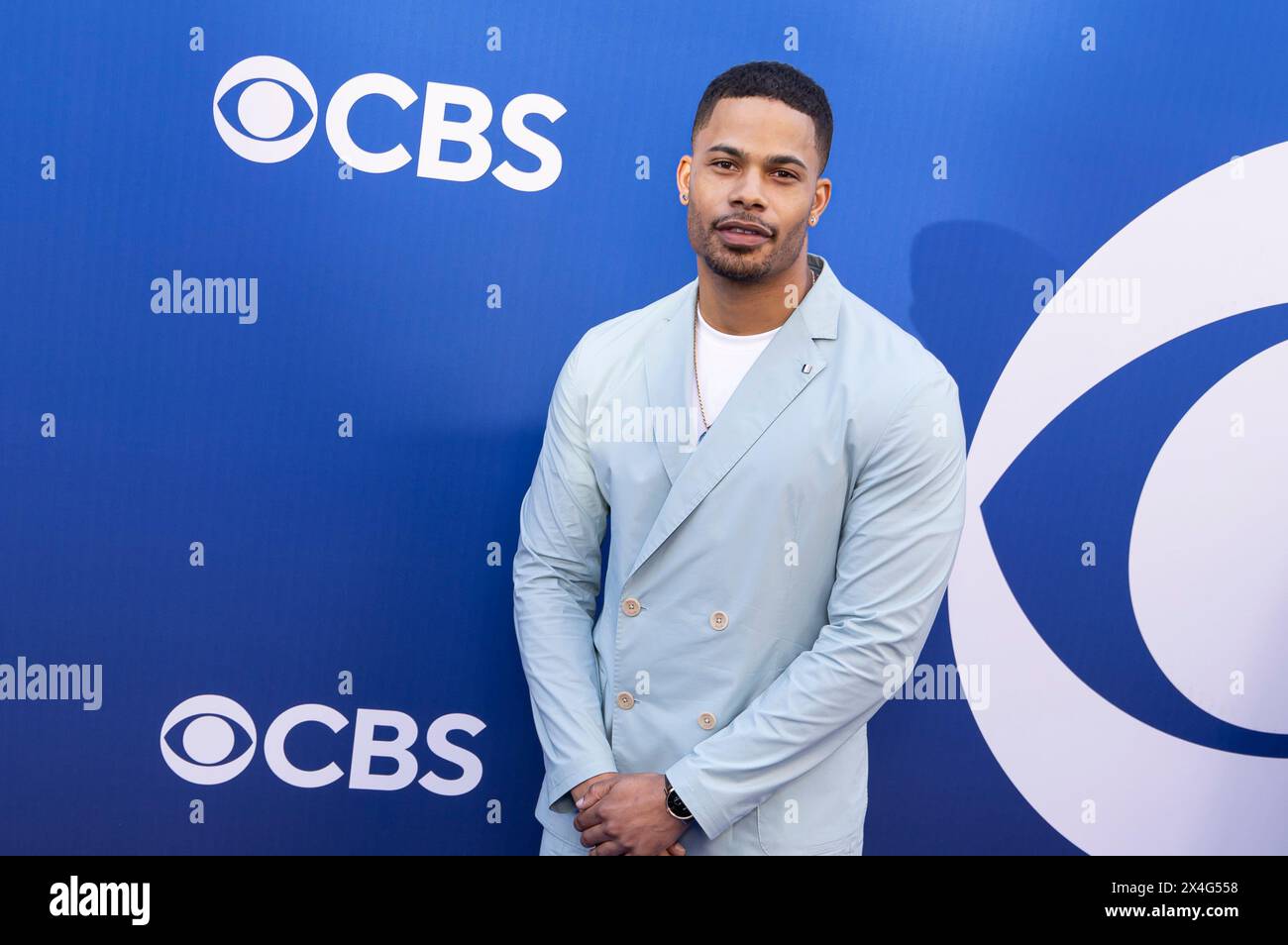 Hollywood, États-Unis. 02 mai 2024. Jordan Calloway assiste aux arrivées de la CBS Fall Schedule Celebration au Paramount Studios à Hollywood, CA, le 2 mai 2024. (Photo de Corine Solberg/Sipa USA) crédit : Sipa USA/Alamy Live News Banque D'Images