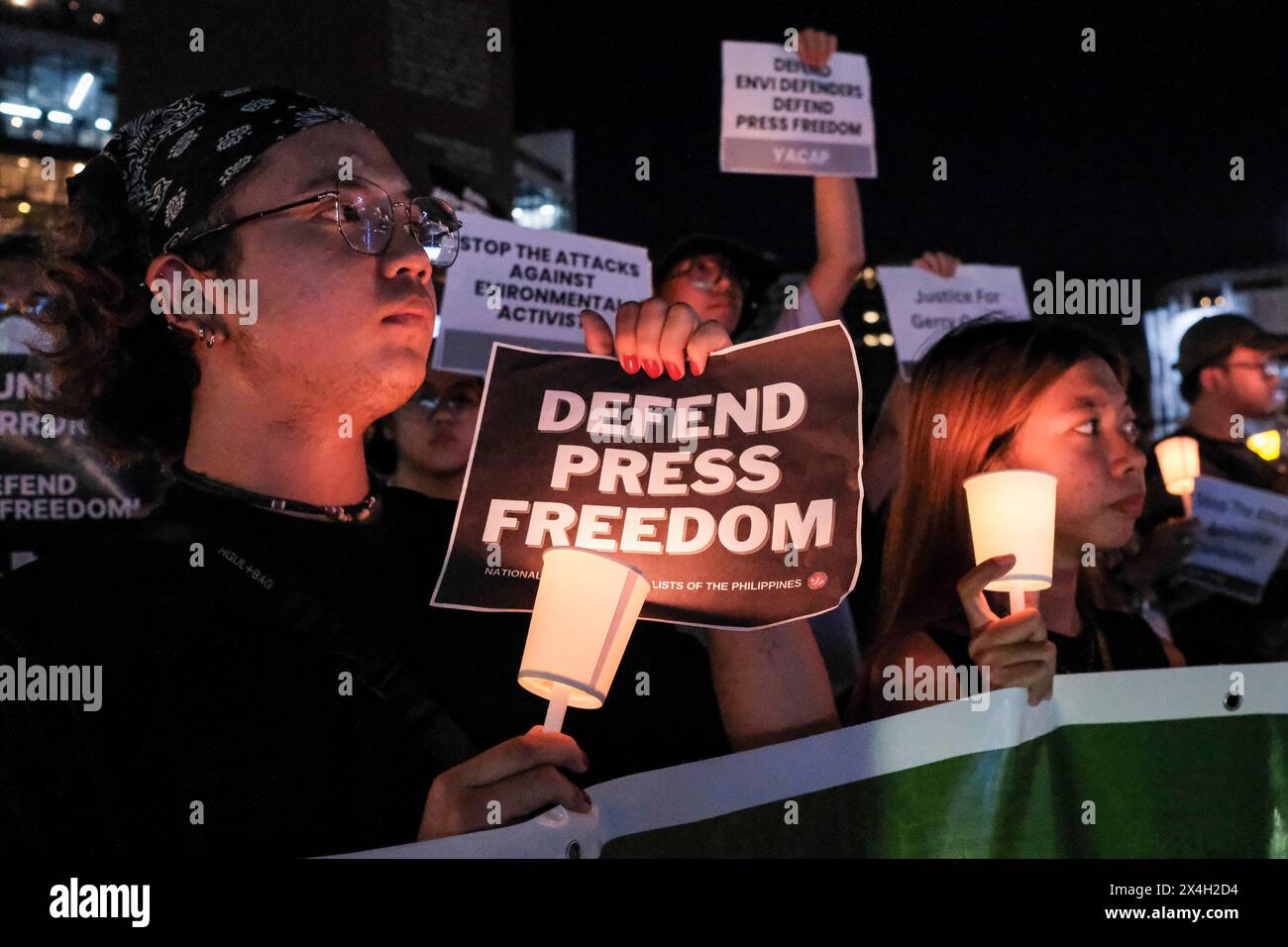 Des groupes de médias et des organisations se réunissent au Boy Scout Circle à Quezon City, aux Philippines, le 3 mai 2024, Journée mondiale de la liberté de la presse, pour dénoncer le climat d'impunité et les attaques incessantes contre la presse et la liberté d'expression. Un rapport publié cette année par Reporters sans frontières RSF World Press Freedom Index classe les Philippines à la 134e place sur 180 pays. Droit d'auteur : xDeoxMontesclarosx Banque D'Images