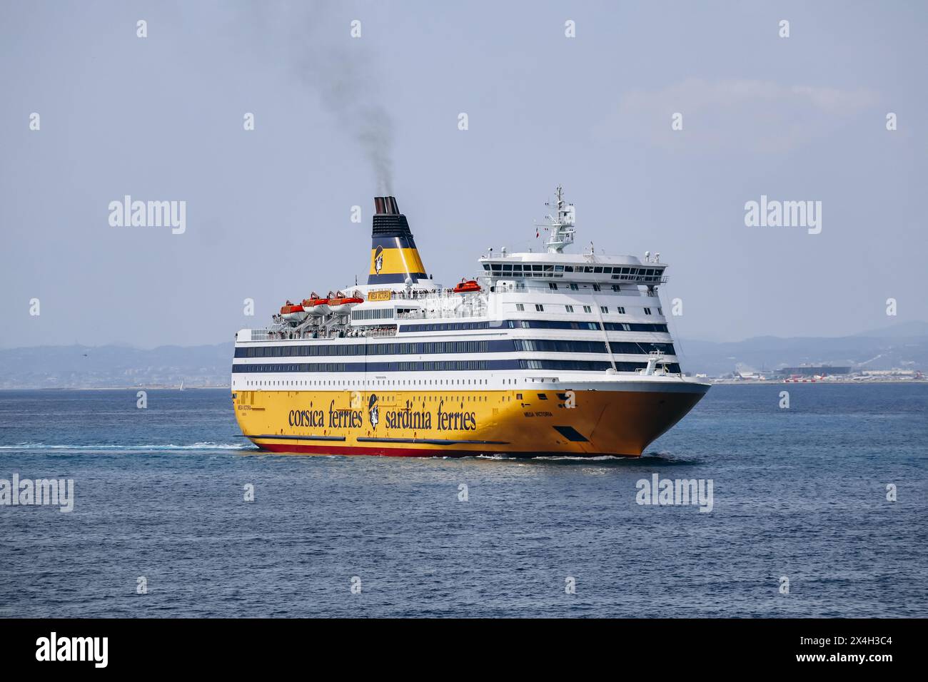 Nice, France - 26 août 2023 : ferry qui va de Nice à la Corse et à la Sardaigne Banque D'Images