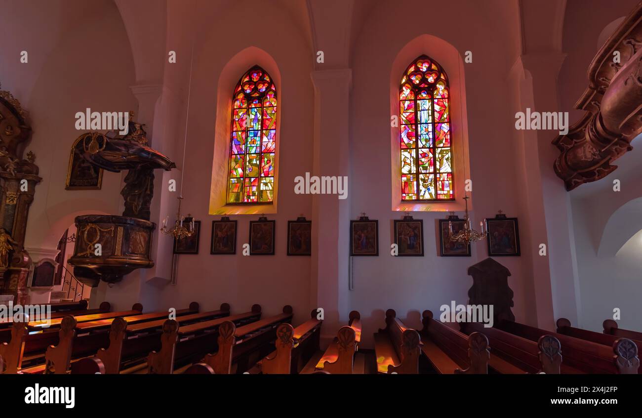 Église paroissiale, Riegersburg, vue intérieure, fenêtre Banque D'Images