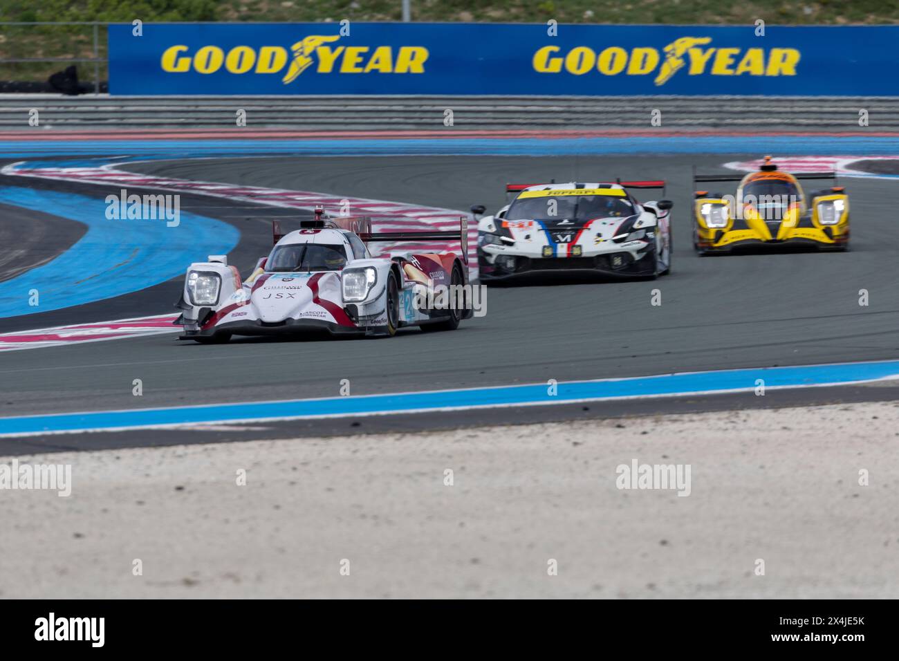 Le Castellet, France, 3 mai 2024, #14 Ao par TF (USA) Oreca 07/Gibson (LMP2) - Jonny Edgar (GbR) Louis Deletraz (Che) Robert Kubica (Pol) lors des 4 heures du Castellet, deuxième course de la European le Mans Series (ELMS) 2024 sur le circuit Paul Ricard du 02 au 05 mai, 2024 au Castellet, France - photo Laurent Cartalade/Agence MPS crédit Agence MPS/Alamy Live News Banque D'Images