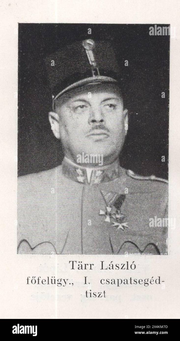 Borbély Zoltán/ Dr Kapy Rezső. : A 60 éves magyar rendőrség 1881-1941. / La police hongroise âgée de 60 ans 1881-1941 . Anniversaire de la police hongroise almanach. Archives de photos de la police hongroise / Banque D'Images