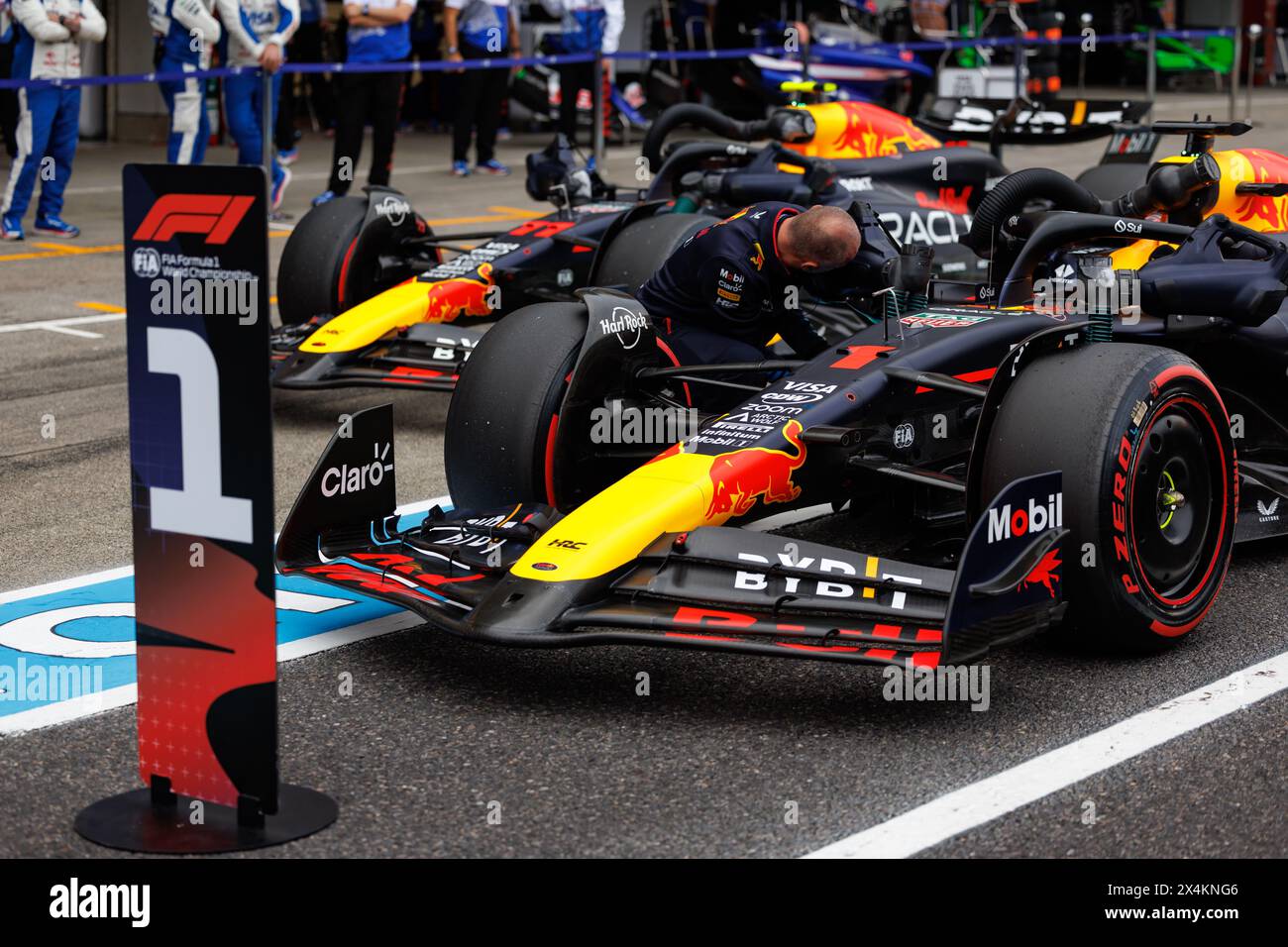 Circuit de Suzuka, 6 avril 2024 : Max Verstappen (NED) se classe 1er, Sergio Perez (MEX) 2e des qualifications lors du Grand Prix de formule 1 du Japon 2024. Banque D'Images