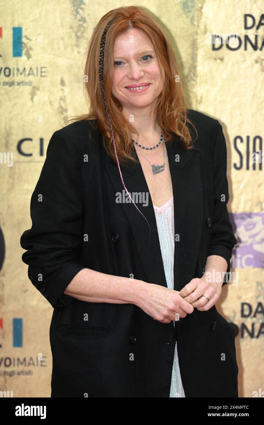 Susanna Nicchiarelli assiste à la photocall des 69èmes prix du film italien 'David di Donatello' aux studios Cinecitta à Rome (Italie), le 3 mai 2024. Banque D'Images