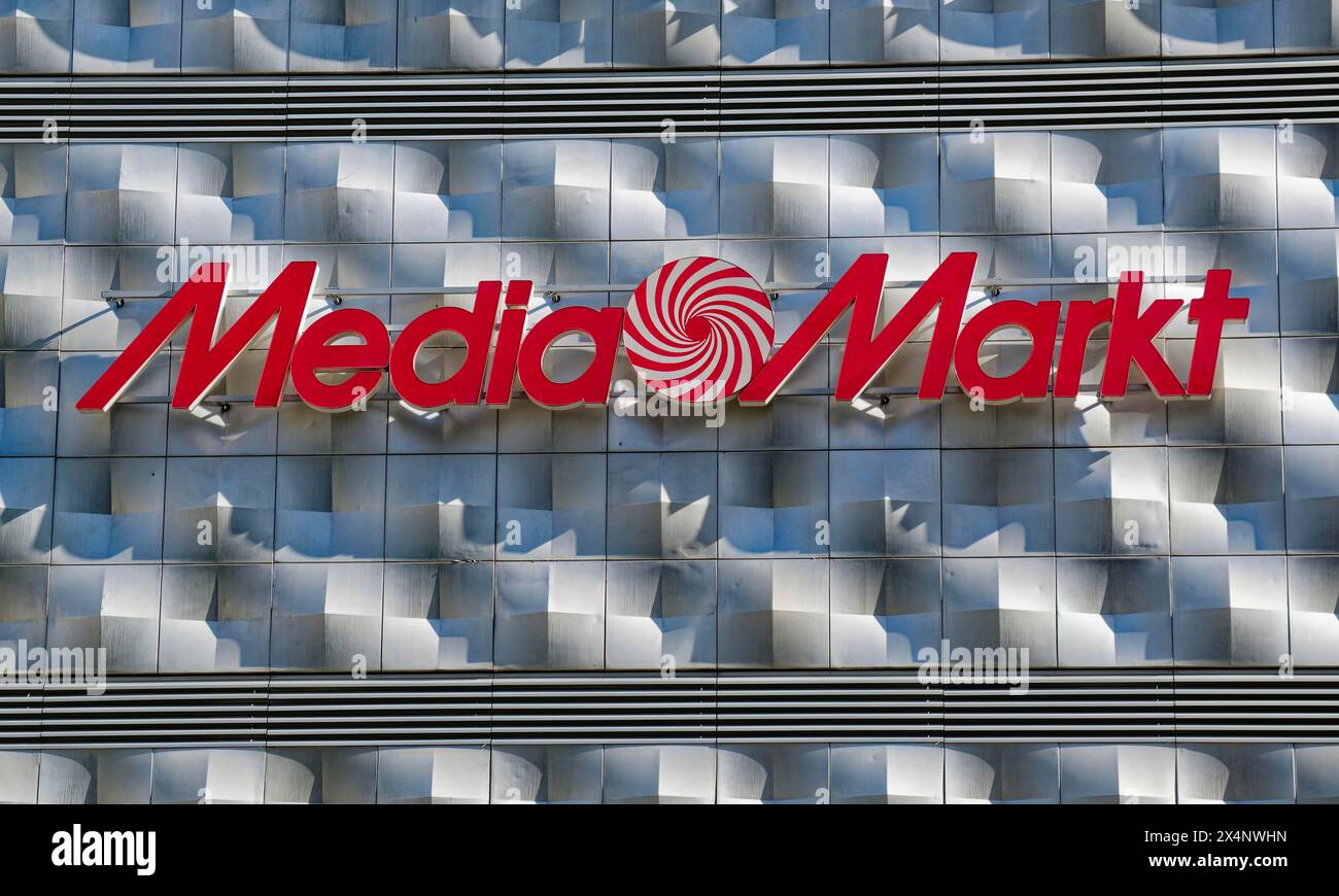Publicité MediaMarkt au centre commercial Höfe am Brühl, Blechbüchse, Leipzig, Saxe, Allemagne, Europe Banque D'Images