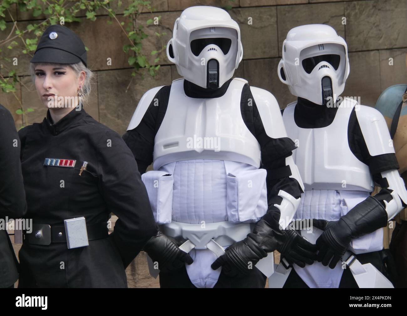 Milan, . 04 mai 2024. Grand événement pour les fans de Star Wars au théâtre Arcimboldi à Milan avec le rassemblement annuel avec des costumes et des personnages de la saga. Crédit : Agence photo indépendante/Alamy Live News Banque D'Images