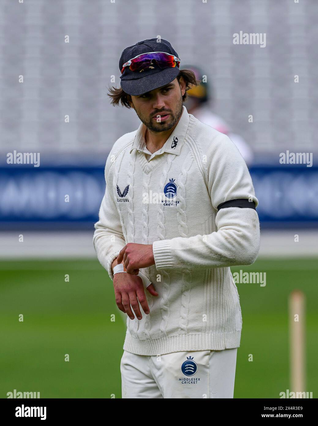 LONDRES, ROYAUME-UNI. 04 mai, 24. Max Holden de Middlesex lors du jour 2 du Championnat Vitality County Middlesex v Leicestershire au Lord's Cricket Ground le samedi 4 mai 2024 à LONDRES EN ANGLETERRE. Crédit : Taka Wu/Alamy Live News Banque D'Images