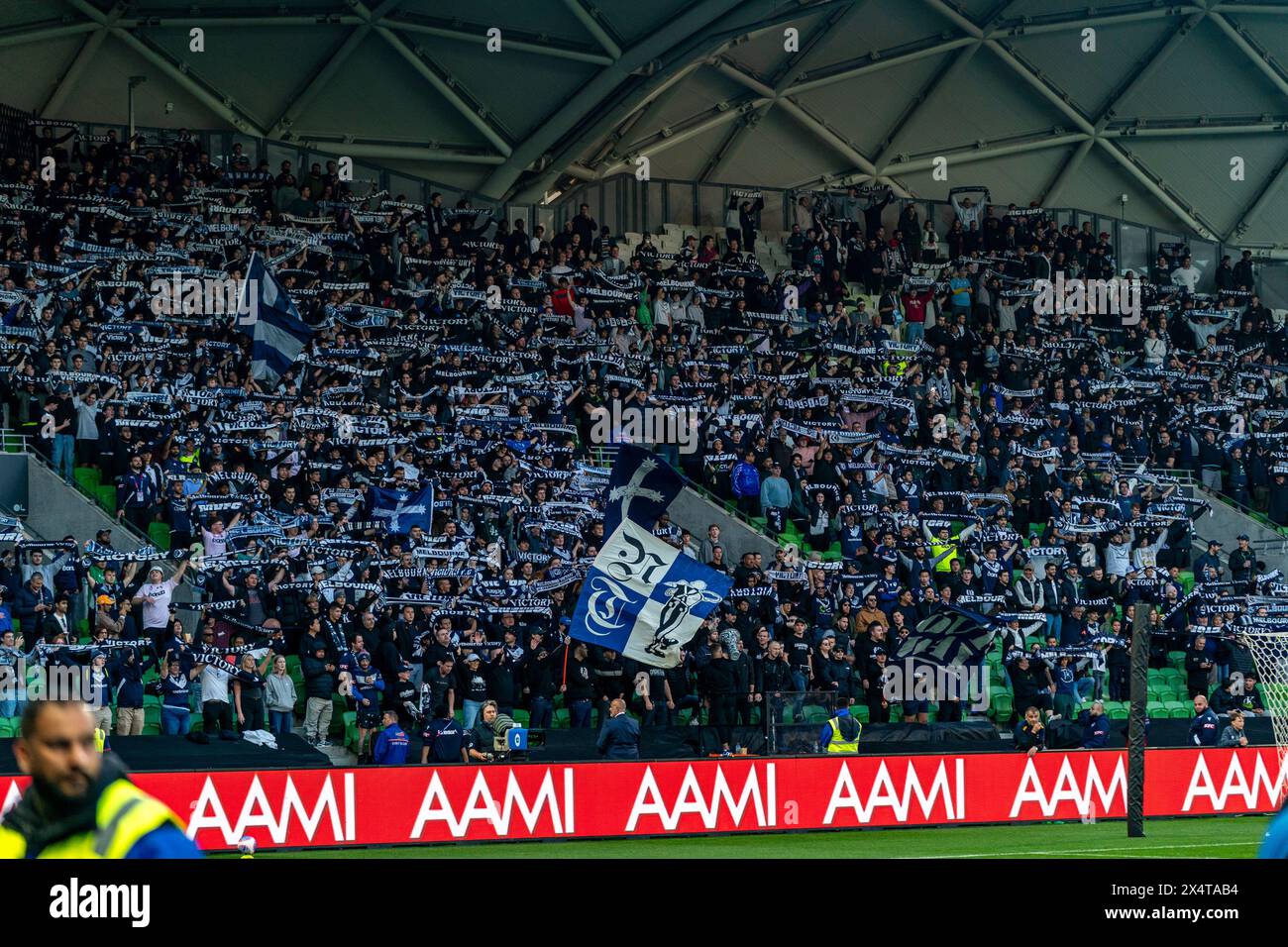 Melbourne, Australie. 5 mai 2024. Melbourne Victory v Melbourne City - 2024 Isuzu UTE A-League finale masculine série - Elimination finale 1 - AAMI Park. North Terrace lors de la finale de l’élimination masculine de A-League 2024 entre Melbourne Victory FC et Melbourne City FC. Crédit photo : James Forrester/Alamy Live News Banque D'Images