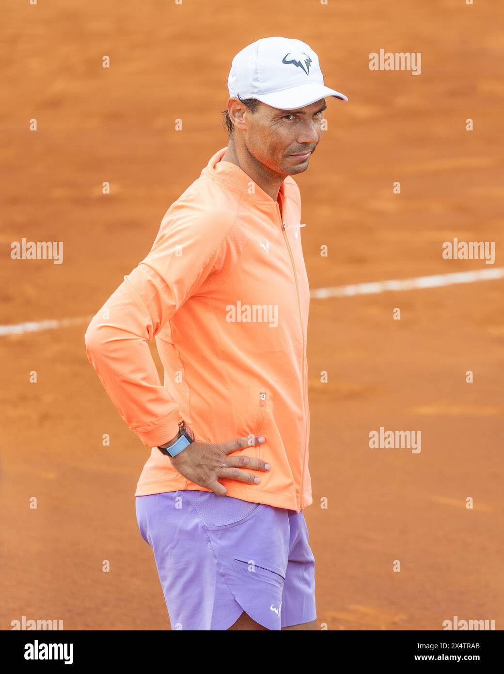 Rafael Nadal jouant sur terre battue dans son pays natal, l'Espagne, en 2024 Banque D'Images
