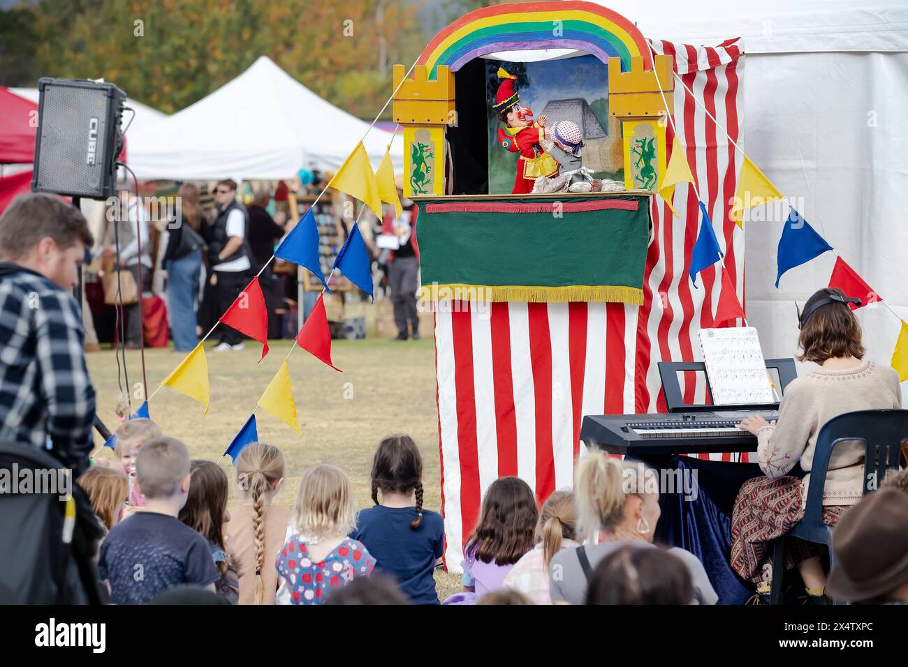 Foire médiévale d'Australie méridionale, spectacle de marionnettes, événement communautaire divertissant Banque D'Images