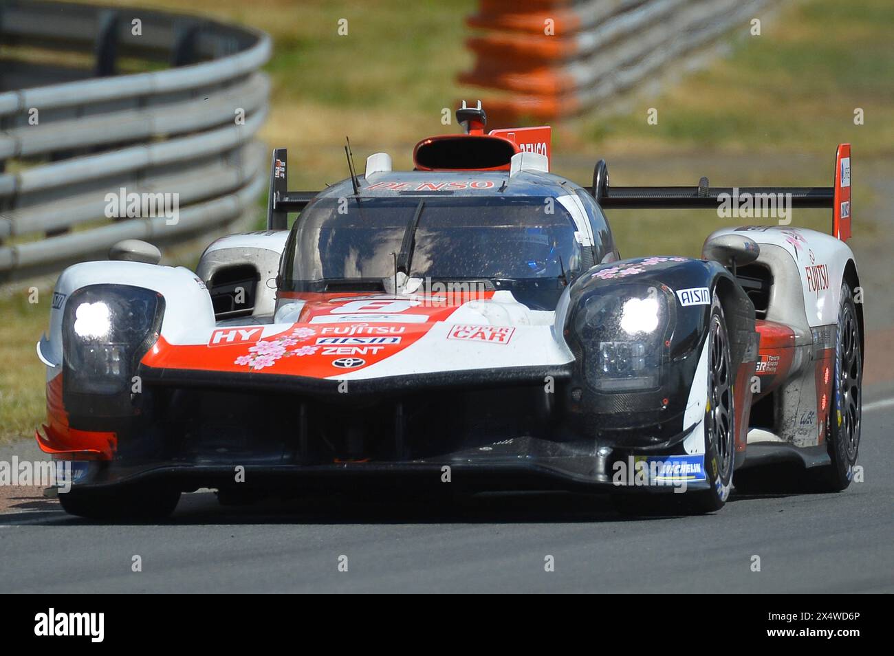 France, le Mans. Le dimanche 11 juin 2023. Circuit des 24 heures du Mans . 24 heures du Mans 2023 - Edition du centenaire, victoire de la Ferrari LMP Hybrid n°50. FRANÇOIS NAVARRO Banque D'Images