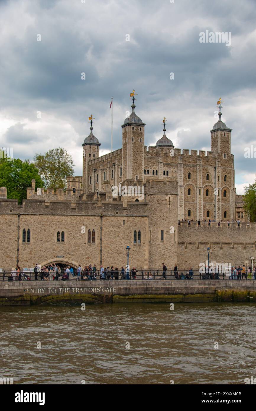 L'imposante Tour de Londres, Tower Hill, Londres Banque D'Images