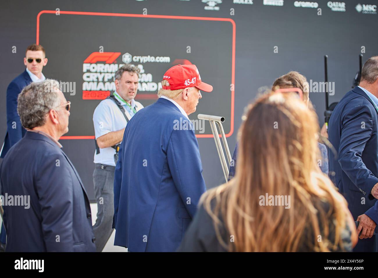 Miami Gardens, Floride, États-Unis. 5 mai 2024. Fin de course. 1ère place : 4 Lando Norris (GBR) McLaren ; 2ème place : 1 Max Verstappen (NED) Red Bull Racing ; 3ème place : 16 Charlez Leclerc (mon) Ferrari. F1 Miami GP à Miami Autodrome à Miami Gardens, Floride, États-Unis. Crédit : Yaroslav Sabitov/YES Market Media/Alamy Live News. Banque D'Images