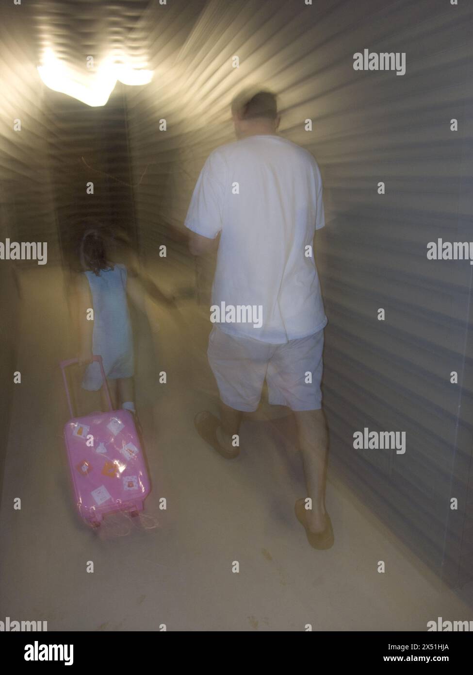 Père divorcé avec fille sans garde. Banque D'Images