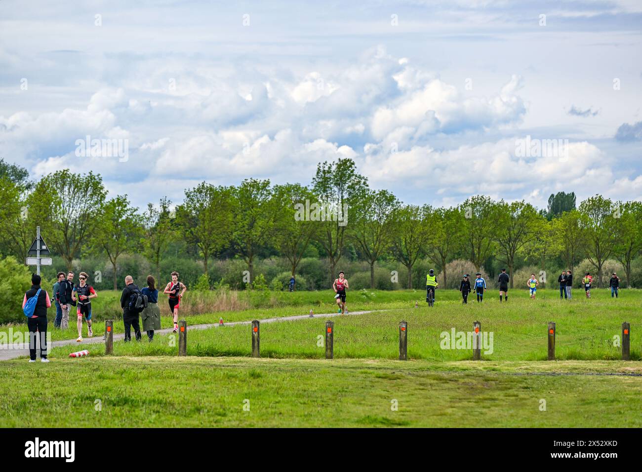Viersel, Belgique. 04 mai 2024. Course à pied photographiée lors d'un Triatlon à Viersel, le samedi 4 mai 2024 à Viersel, Belgique . Crédit : Sportpix/Alamy Live News Banque D'Images