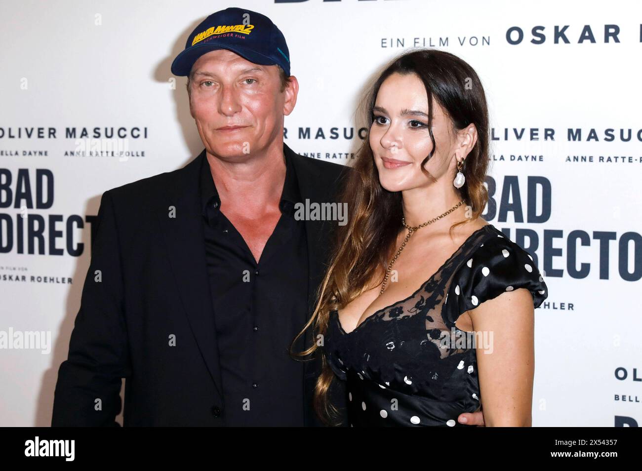Oliver Masucci und Bella Dayne BEI der Premiere des Kinofilms Bad Director im CineNova. Köln, 06.05.2024 *** Oliver Masucci et Bella Dayne à la première du film Bad Director au CineNova Cologne, 06 05 2024 Foto:XR.xSchmiegeltx/xFuturexImagex Director_4525 Banque D'Images